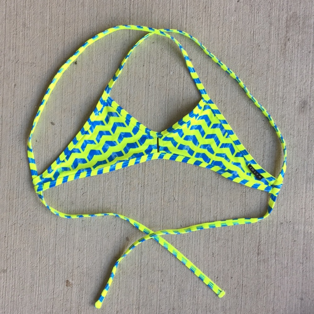 Jolyn x Mallyce Printed Vent Top